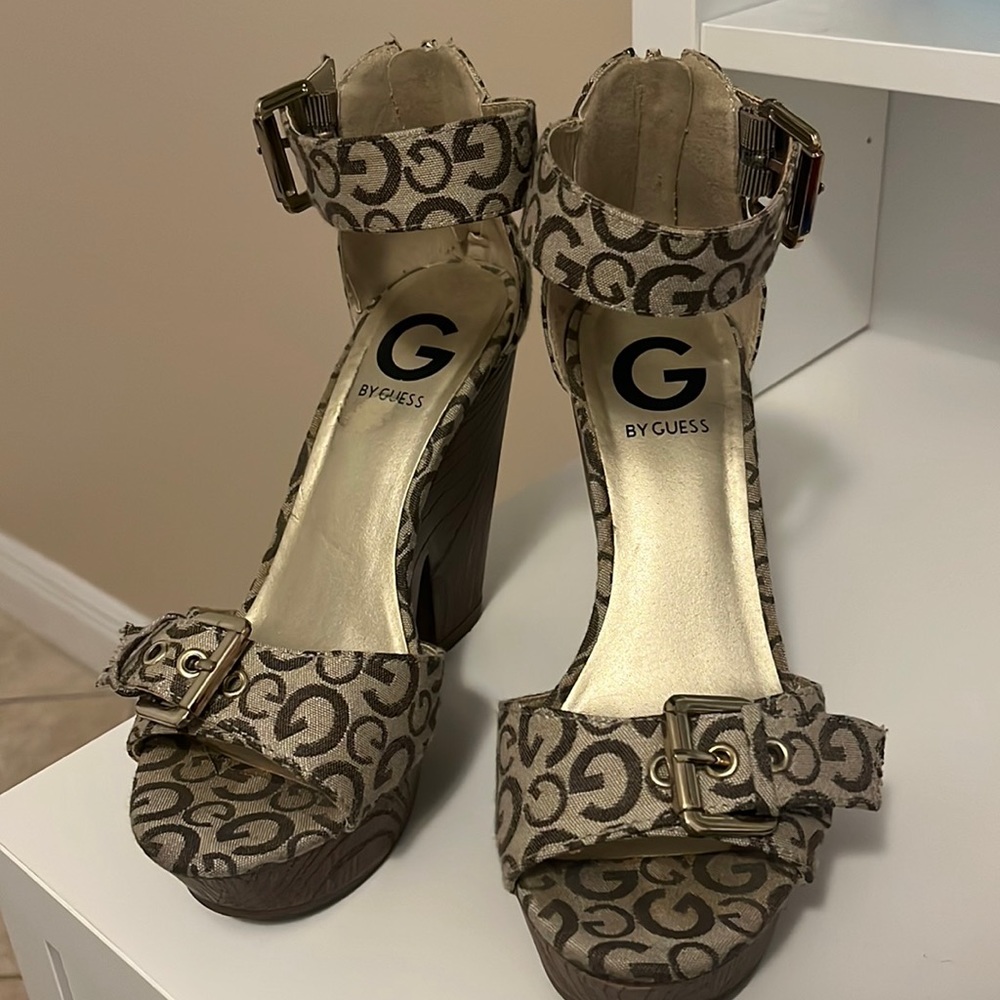 Guess logo wooden platform heels